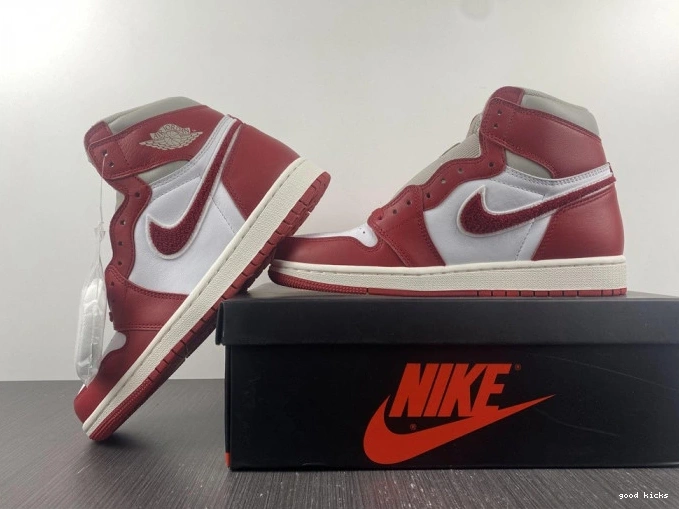 Rep Jordan OG 1 (W) Chenille Newstalgia DJ4891-061 High 0809